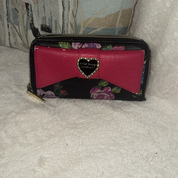 Betsy Johnson, black and Pink Women's Wallet - Picture 3 of 5